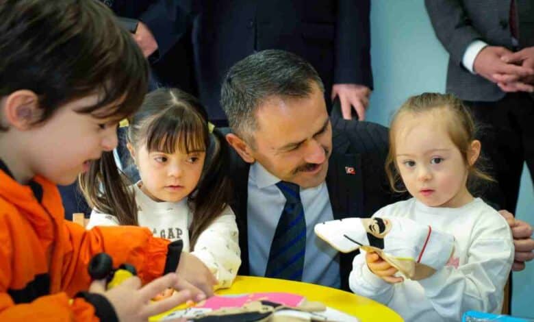 Fehmi Yıldız Vakfı'ndan İzmit'e Özel Eğitin Anaokulu