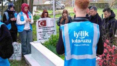 İyilik Kılavuzu'nda onlar "Baş Tacı" oldu