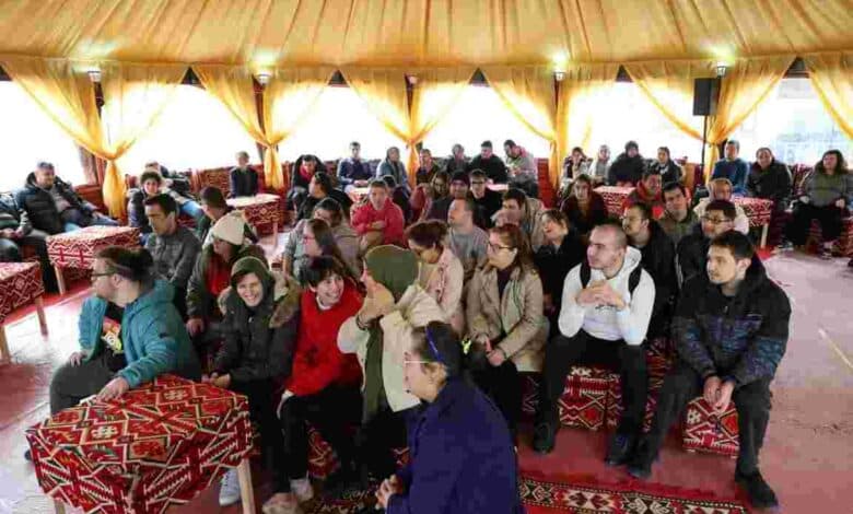 Gönüllerde Köprü Kuran Ziyaret