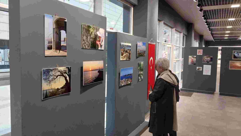 Harika Ören’den Fotoğraf Sergisi ‘’KADINSIZ TOPLUM YARINSIZDIR’’