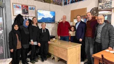 İzmit Belediyesinden derneklere ziyaret turu