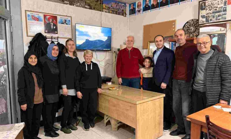 İzmit Belediyesinden derneklere ziyaret turu