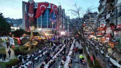 İzmit’te binlerce vatandaş aynı iftar sonrasında buluştu