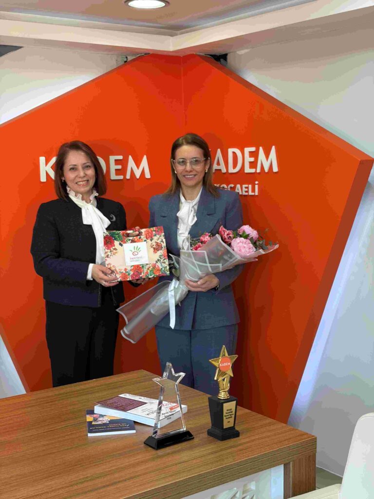 KADEM Kocaeli Temsilciliği’nde Bayrak Değişimi
