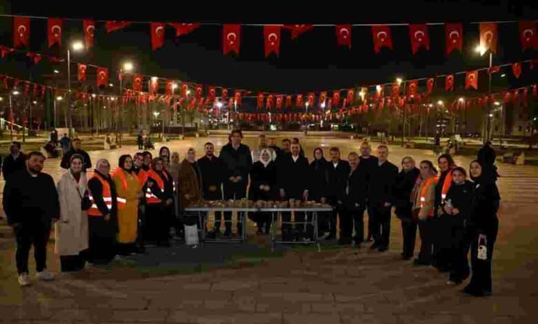 Kartepe Kent Meydanı’nda Ramazan Akşamı