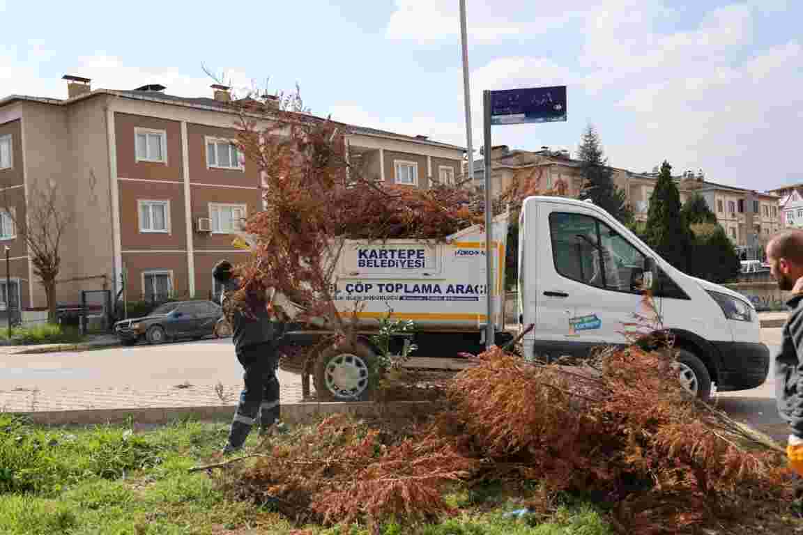 Kartepe’de Bayram Öncesi Kapsamlı Temizlik Dokunuşu