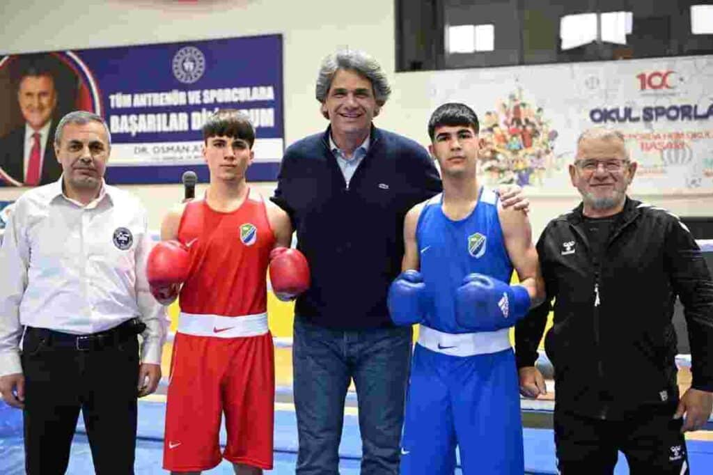 Kartepe’de Boks Rüzgarı