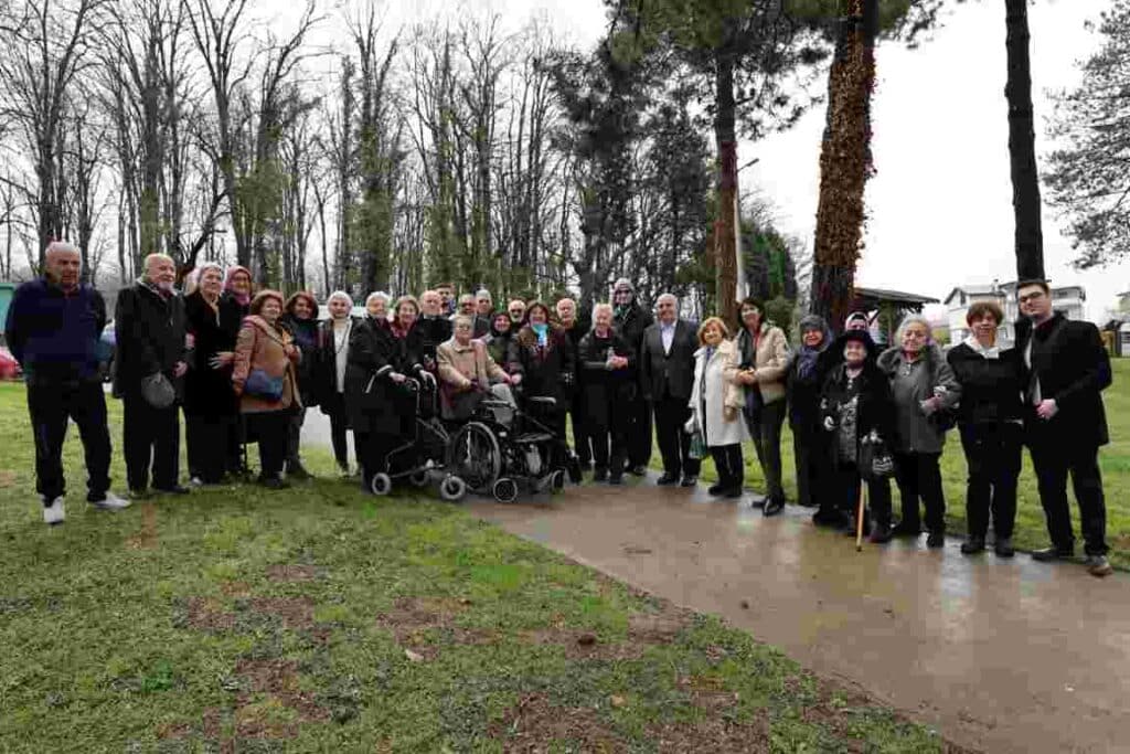 Kartepe’de Büyükler İçin Anlamlı Buluşma