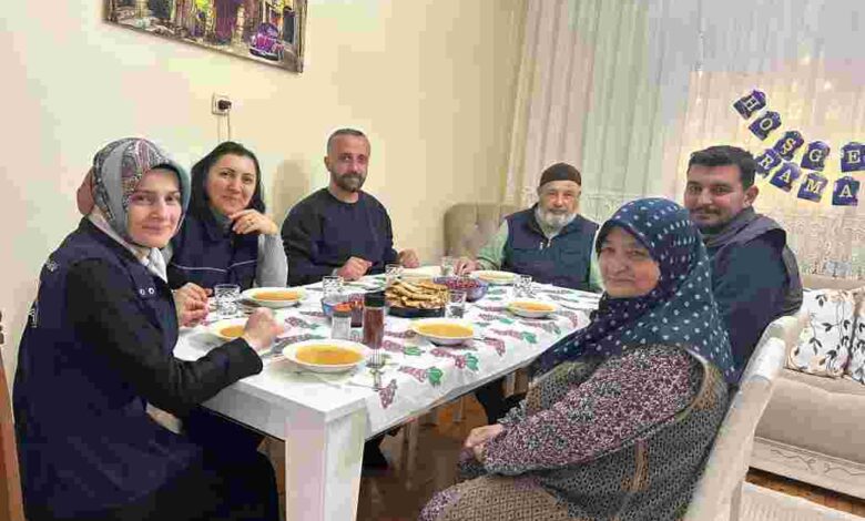 Kartepe’de Gönül Sofraları Kuruluyor