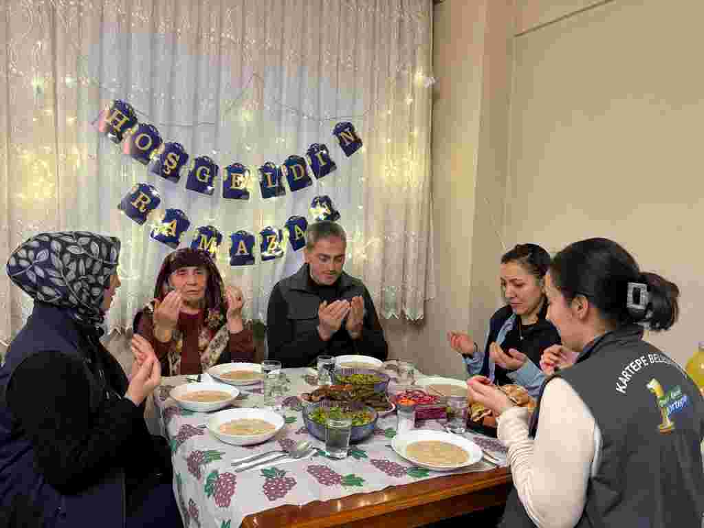 Kartepe’de Gönül Sofraları Kuruluyor