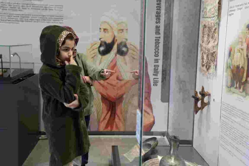 Kartepeli Miniklerden Tarihe Yolculuk