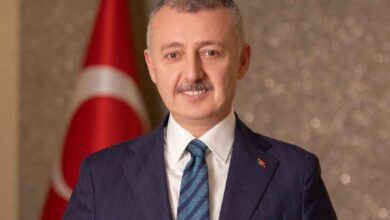 Kocaeli Büyükşehir Belediye Başkanı Tahir Büyükakın