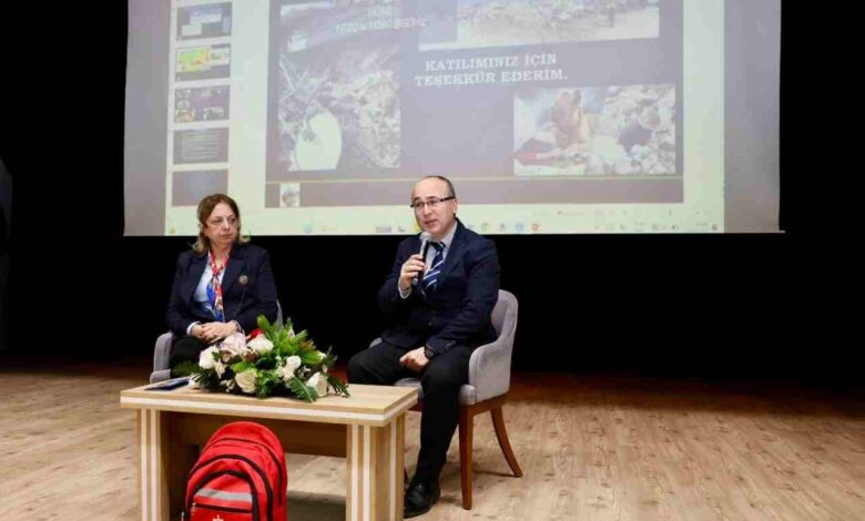 Körfez'de deprem farkındalığı semineri