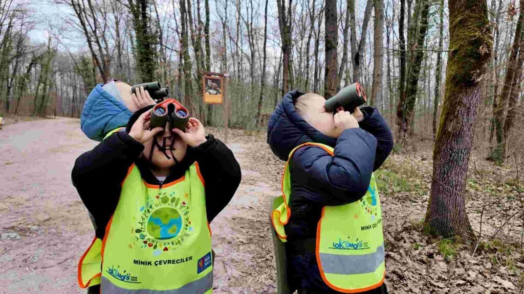 Lokomotif’in minikleri Ormanya’da doğayı keşfetti