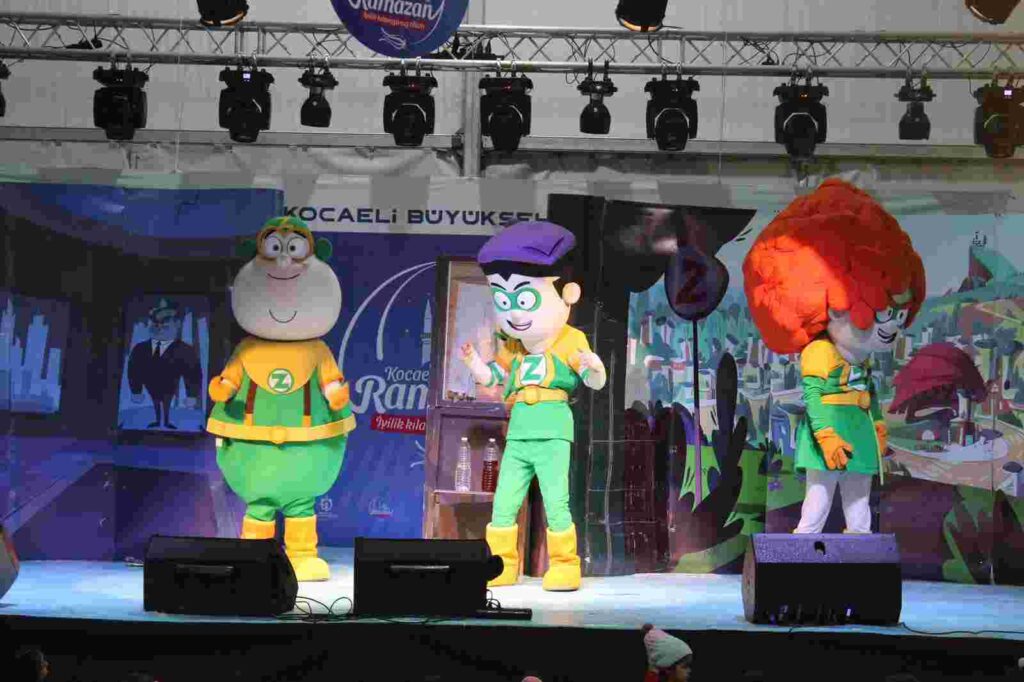“Nerede o eski Ramazanlar” diyenler Gebze Kent Meydanı’na koştu
