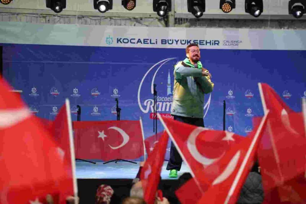 “Nerede o eski Ramazanlar” diyenler Gebze Kent Meydanı’na koştu