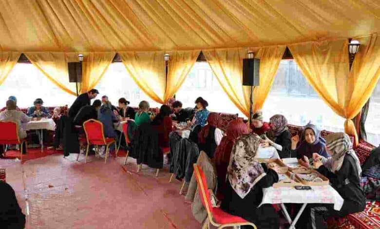 Otağ Çadırında Sanat Dolu Ramazan