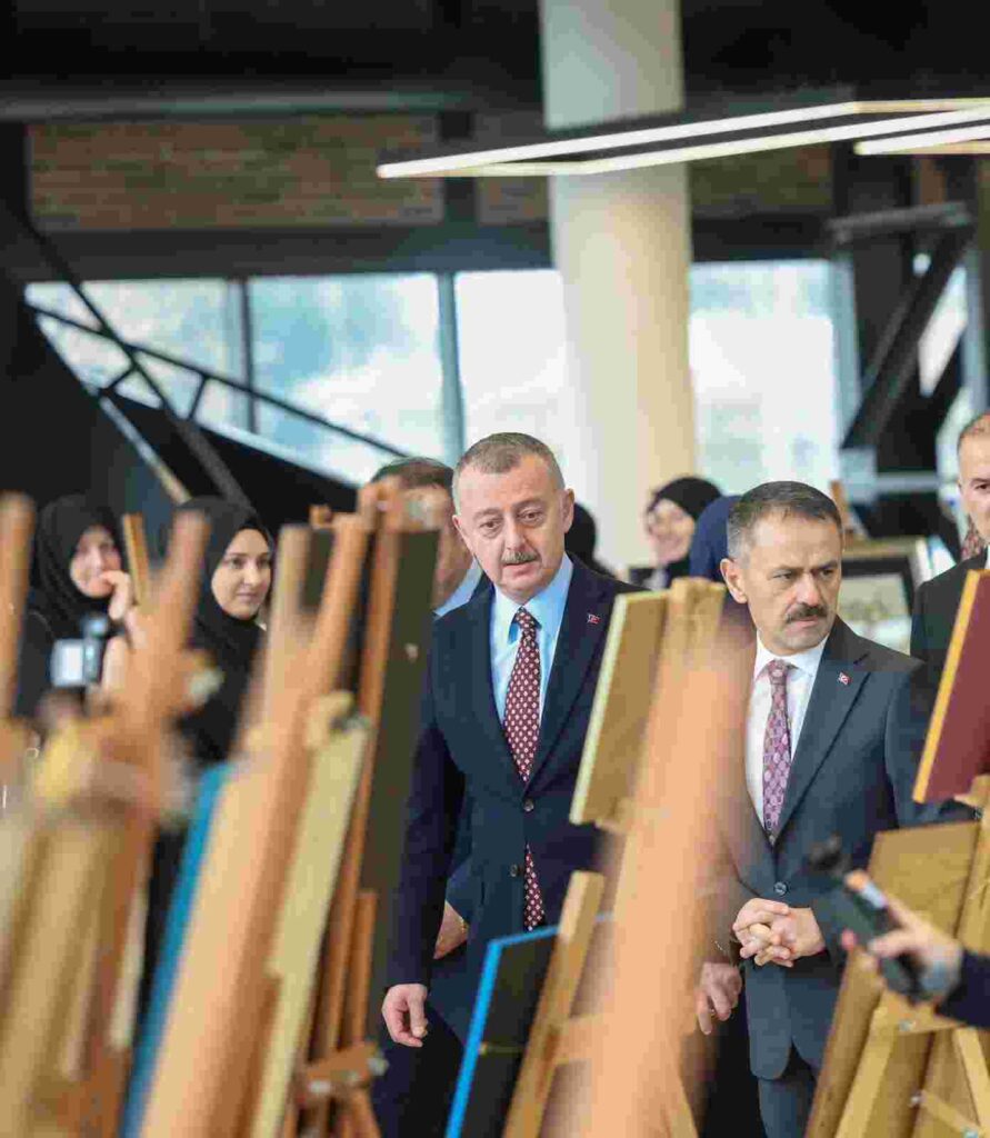 Başkan Büyükakın: “İnsanlığın kurtuluşu O’nun (S.A.V.) yolundan gitmekle olacak”