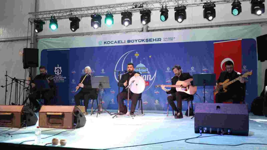 Sertaç Abi, Gebzeli çocukların kalbine dokundu