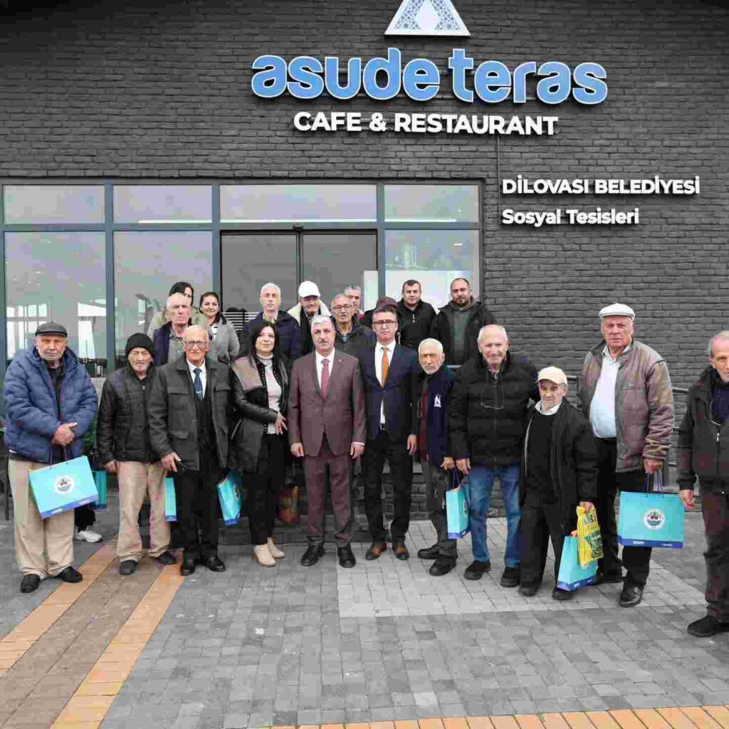 Büyüklerimiz bizim geçmişimiz, kültürümüz ve en kıymetli hazinemizdir