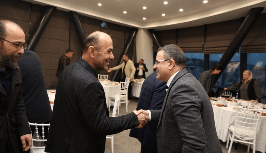 Derince Belediye Meclisi İftar Sofrasında Buluştu