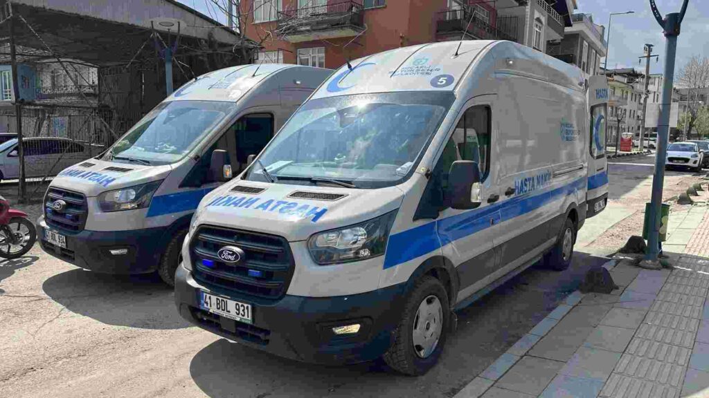 13 bin 699 hasta güvenle taşındı