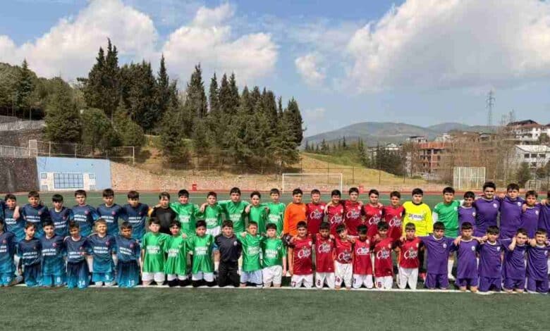 23 Nisan Futbol Turnuvası'nda Heyecan Başladı