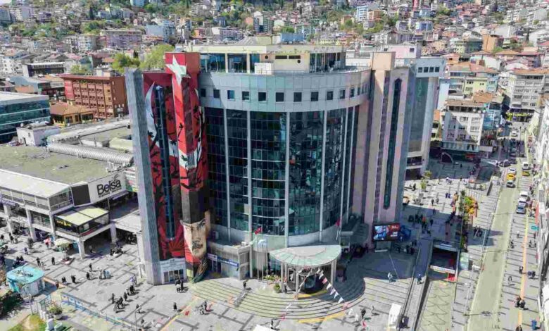 Belsa Plaza’daki 100. Yıl Graffitisi yenilendi