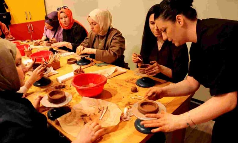 Büyükşehir’le çamurdan sanata giden yolculuk