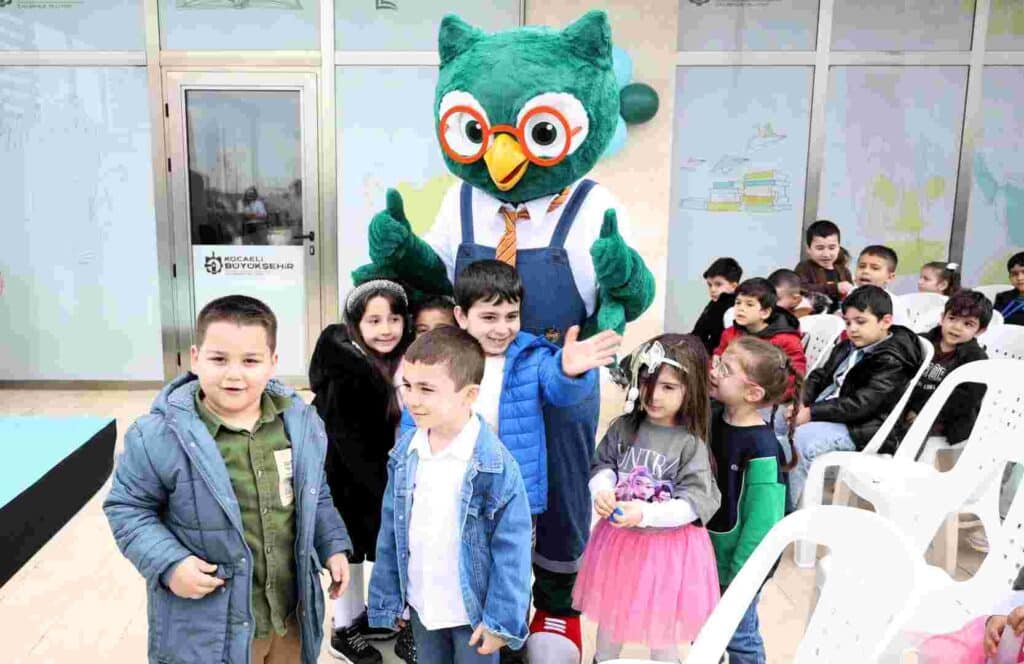 Çayırova’da tüm yollar okumaya çıktı