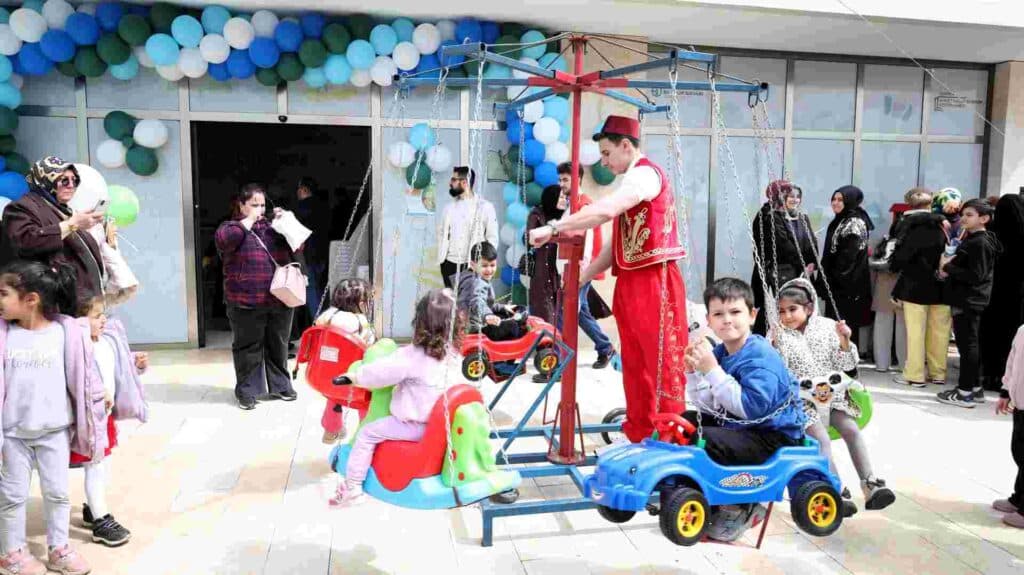 Çayırova’da tüm yollar okumaya çıktı