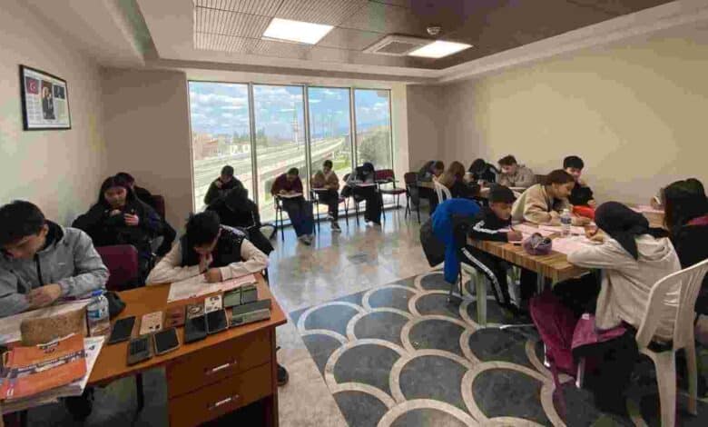 Çınar Akademi Mahalle Etütleriyle eğitimi güçlendiriyor