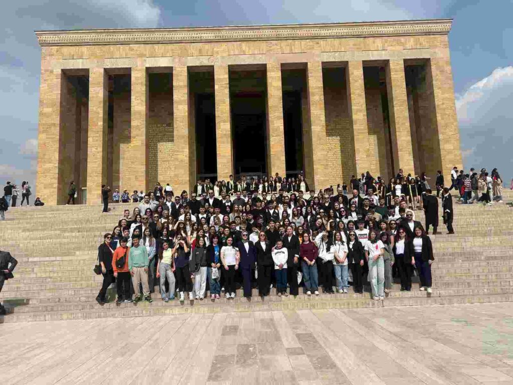 Çınar Akademi öğrencileri Ankara’da motivasyon depoladı