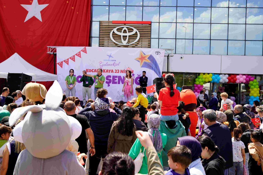 Geleneksel Kocaeli Kaya 23 Nisan Çocuk  Şenliği