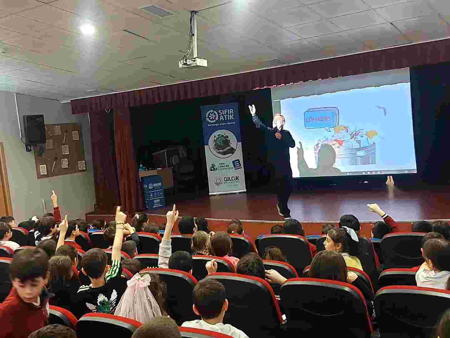 Gölcük’te Miniklere “Sıfır Atık” Eğitimi