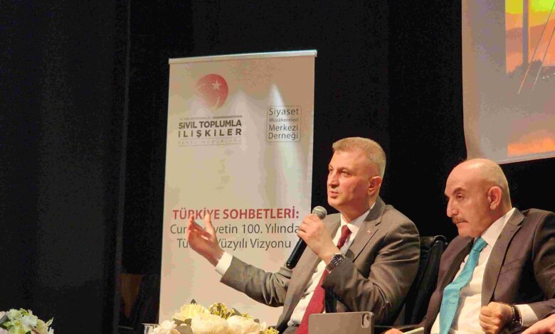 Gölcük’te “Türkiye Yüzyılı Vizyonu” Programı Düzenlendi