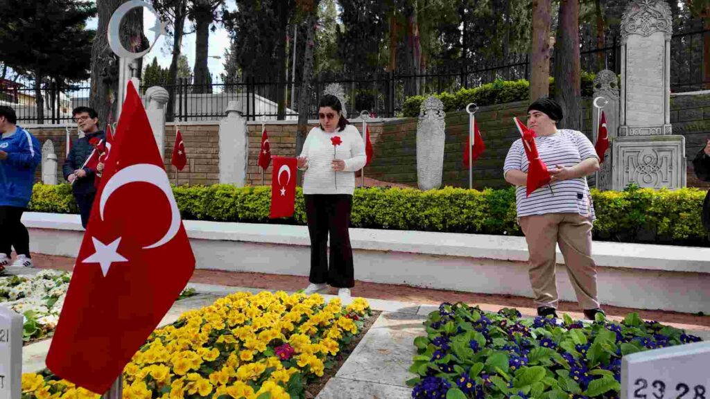 Goncalı bireylerden şehitlere vefa ziyareti