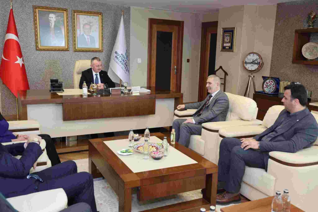 İYİ Parti’den Başkan Büyükakın’a ziyaret