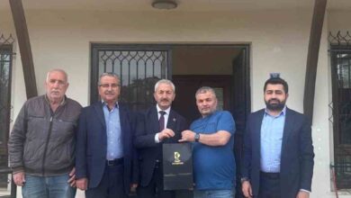 İzmit Belediyesinden muhtarlara ziyaret