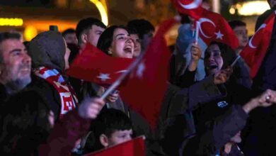 İzmitli Kerem attı, Dünyalar bizim oldu