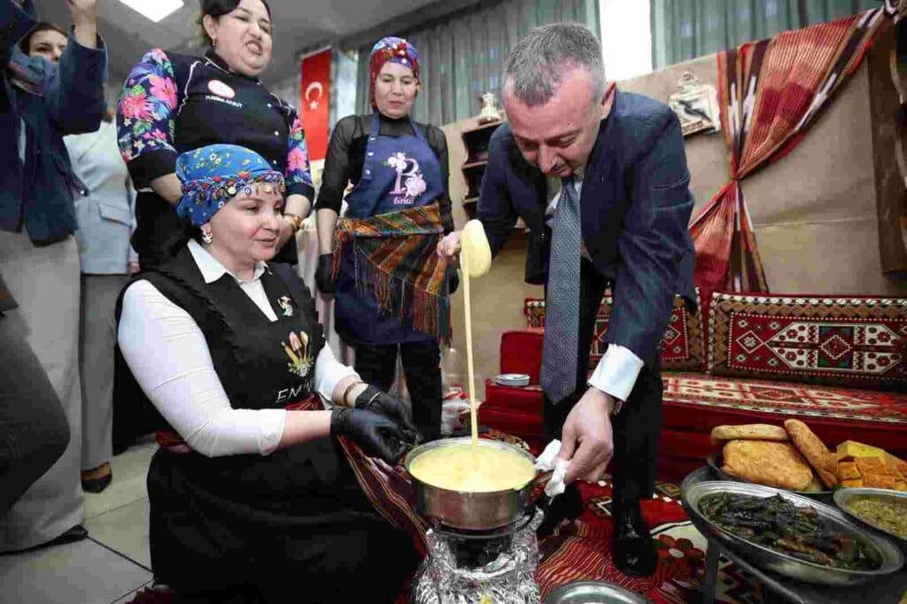 KO-MEK sergileri Kartepe ile başladı