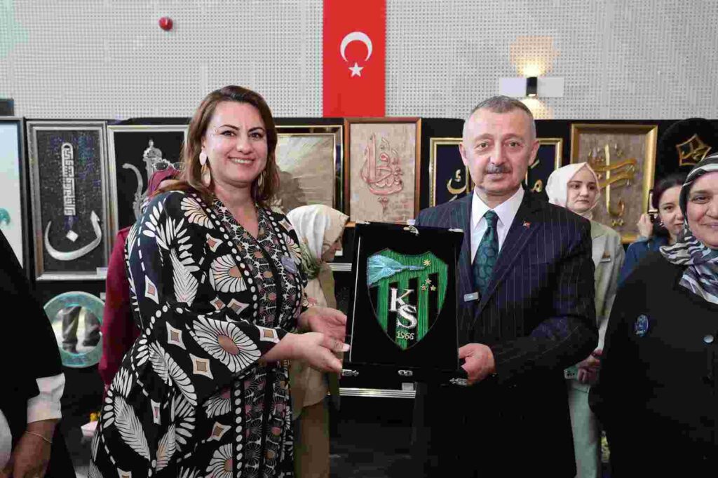 KO-MEK’ten İzmit’te büyüleyen yıl sonu sergisi