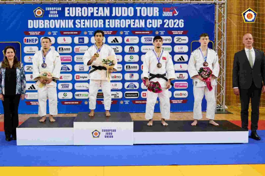 Kağıtspor'un olduğu her yerde başarı var