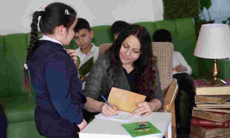 Kartepe’de Kütüphane Haftası’na Yazarlı Kutlama
