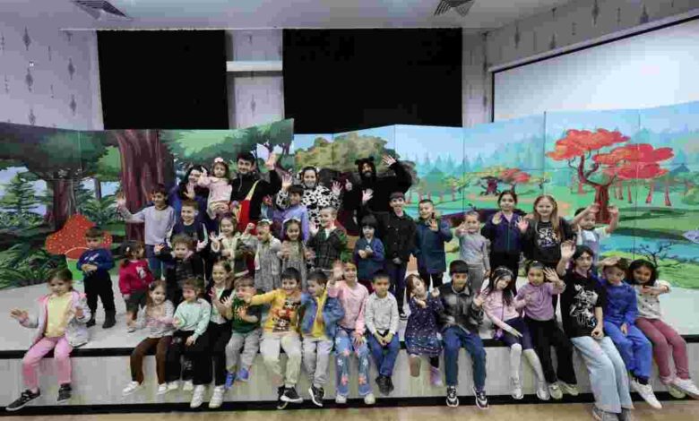 Kartepe’de Tiyatro Rüzgarı