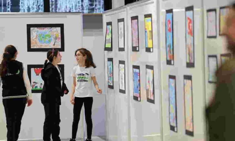 Kartepeli Minik Ellerin Eserleri Sanat Evi’nde Görücüye Çıktı