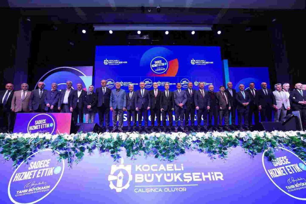 Kocaeli Büyükşehir Belediye Başkanı Tahir Büyükakın