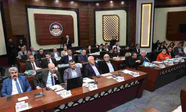 Körfez Belediyesi'nde komisyonlar belirlendi