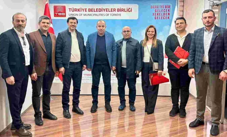 Körfez Belediyesi'nin projeleri Türkiye'ye örnek oldu