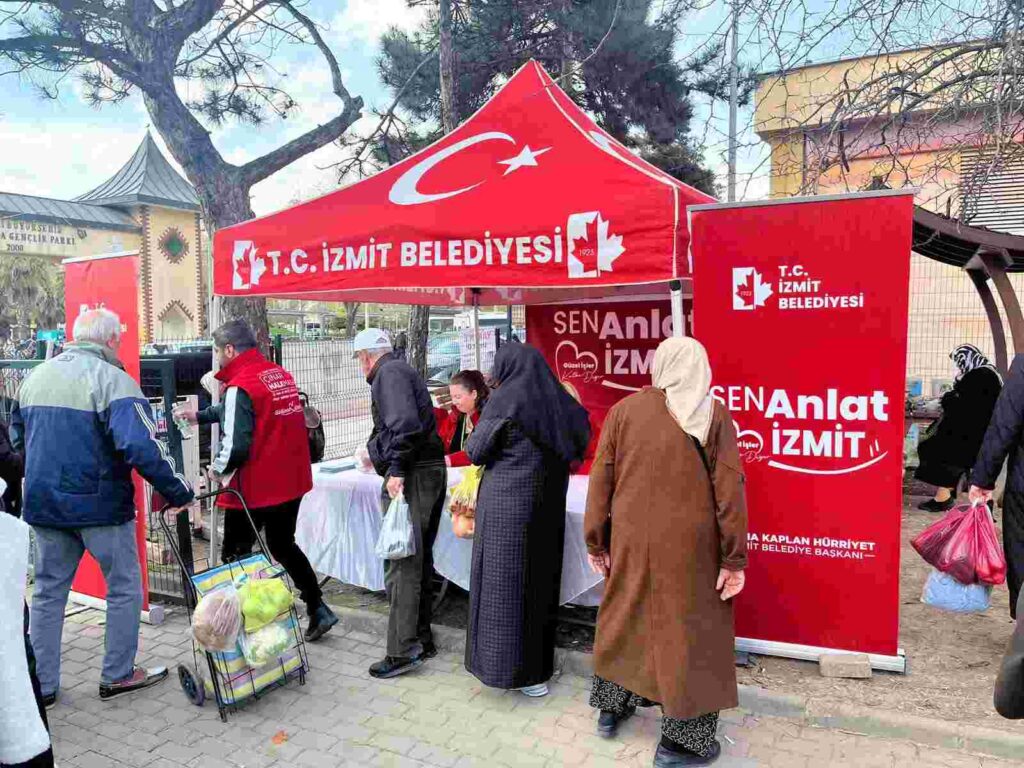 “Sen Anlat İzmit” Perşembe Pazarında  HALKIN KALBİNE DOKUNDU